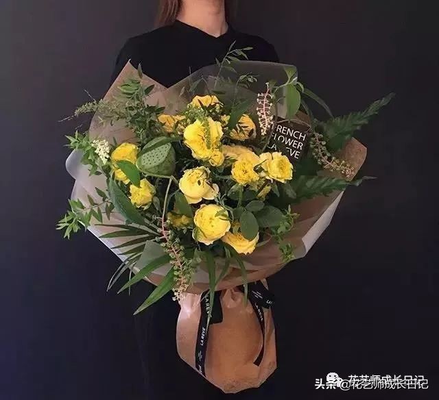 玫瑰花从1到99朵的花语是什么,1到19朵玫瑰花语是什么