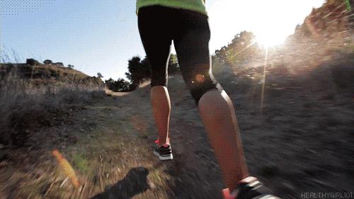 青铜价王者跑鞋！“第三代”国产刀锋鞋再升级，踩下去自动弹回来