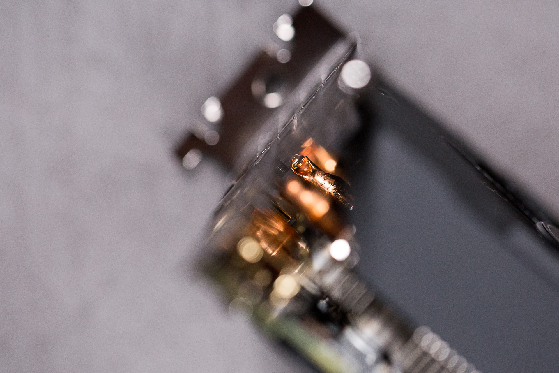 三风扇设计多输出接口的技嘉GTX1660SUPERGAMINGOC显卡实测