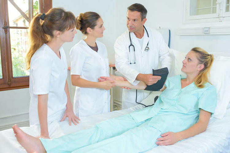 怎么安全度过经期,月经经期小知识