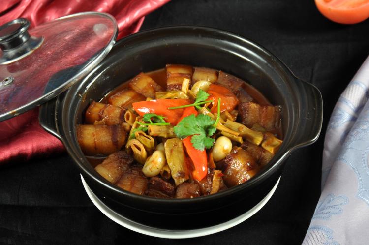 春秋笋烧肉,不俗不瘦笋烧肉