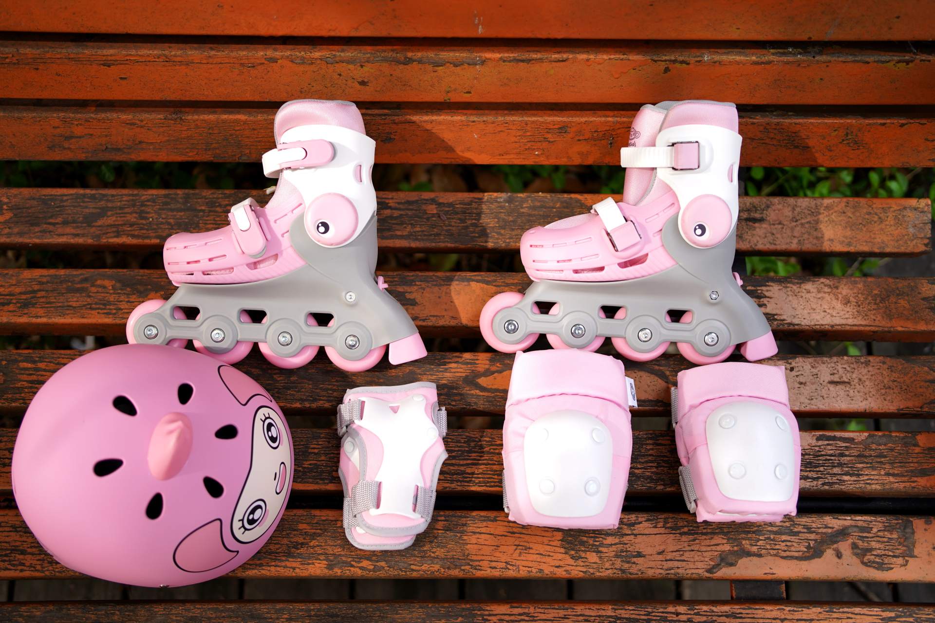 柒小佰儿童轮滑护具,柒小佰轮滑推荐