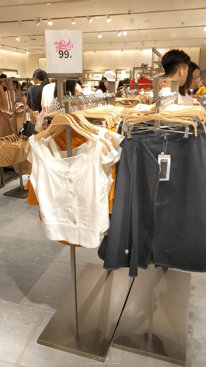 鏃ユ湰鎵撴姌鐨刼mg鎵嬭〃,omg璐墿浼樻儬