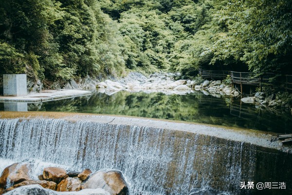 天堂寨和白马大峡谷是一个景区吗,天堂寨白马峡谷有意思吗