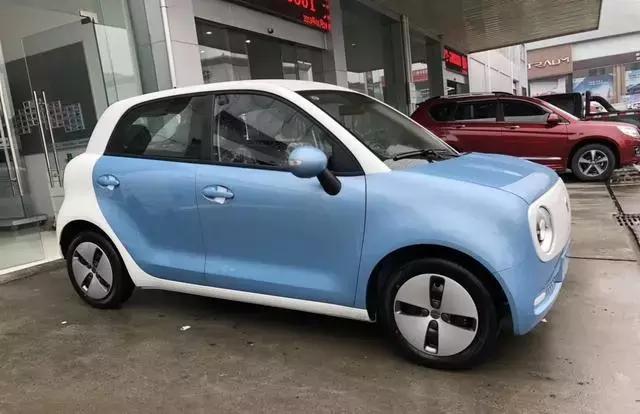 欧拉r1新能源价格,欧拉r1引领新能源小车市场靠什么