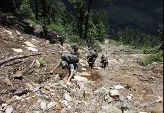 100张中国海防巡逻图,看哭了盘点中国军人的戳泪瞬间