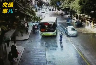 电动平衡车危险事故视频,电动平衡车的危险