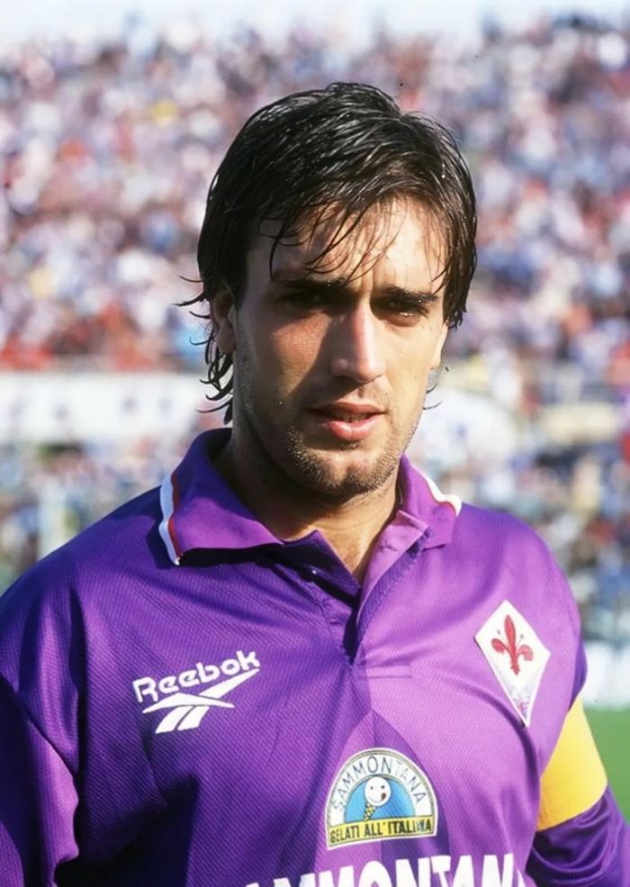 足球岁月记忆完整视频,足球记忆青春