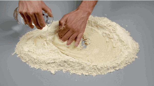 麦富迪牛肉双拼狗粮金毛泰迪20斤,双拼猫狗粮