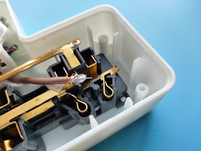 清风一转三转换器值不值得购买,清风多用插座转换器