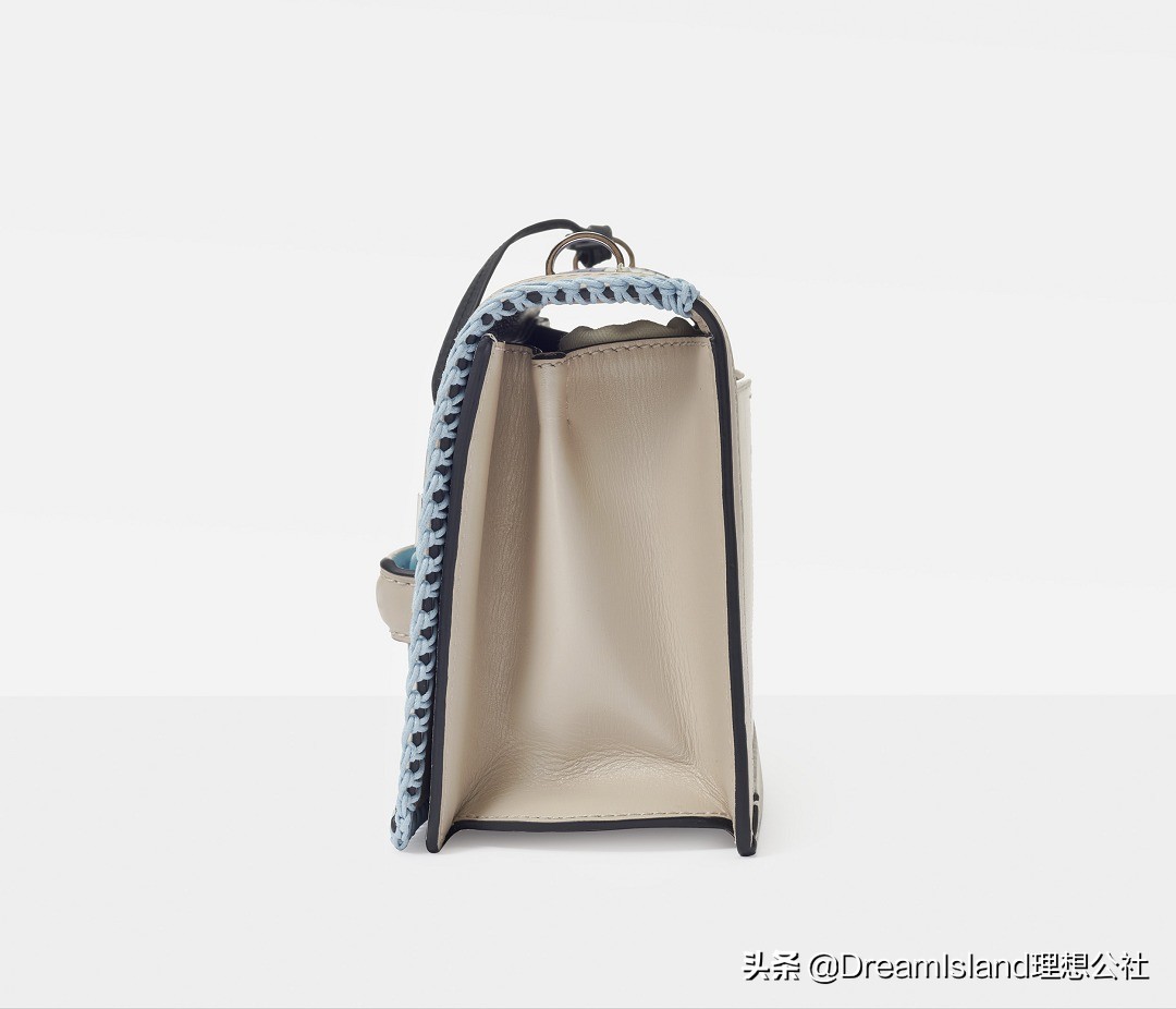 loewe半月形手袋手提包,loewe走秀款包包