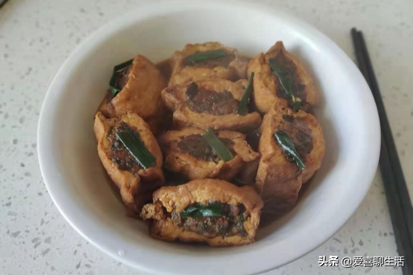 新年，吃鸡蛋不如吃它，蛋白质比鸡蛋高，做成福袋入味好吃寓意好