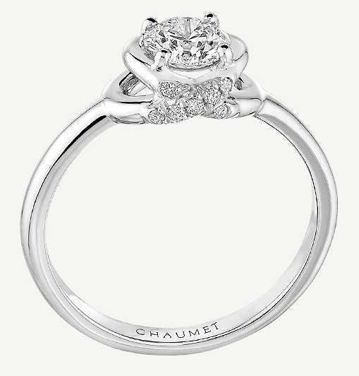 一生中可以买几个钻戒给女朋友,给自己买一个喜欢的钻戒