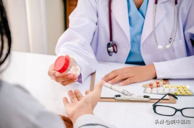 癌症手术后复发还能再次手术吗,癌症术后一年复发转移该怎么治疗