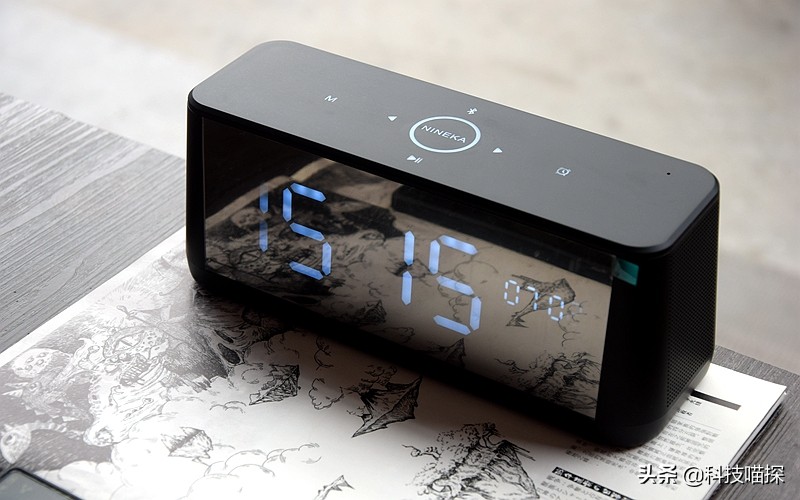 蓝牙音箱时钟闹钟,蓝牙音箱时钟夜灯语音唤醒一体