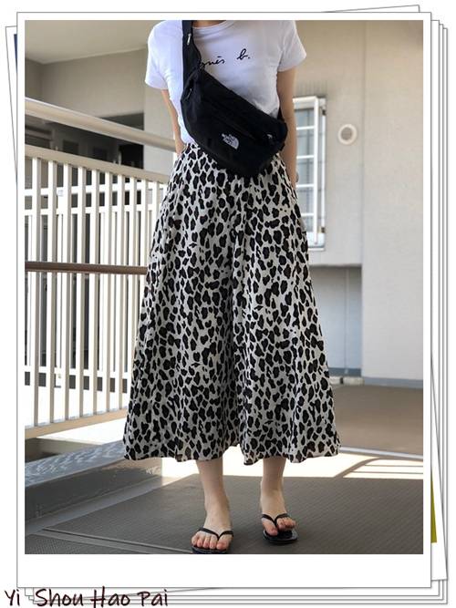 豹纹半身裙怎么搭配好看夏天,豹纹半身裙怎么搭配好看