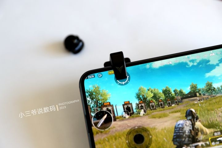 飞智影刺吃鸡神器如何使用,蜂刺吃鸡神器键位设置分享