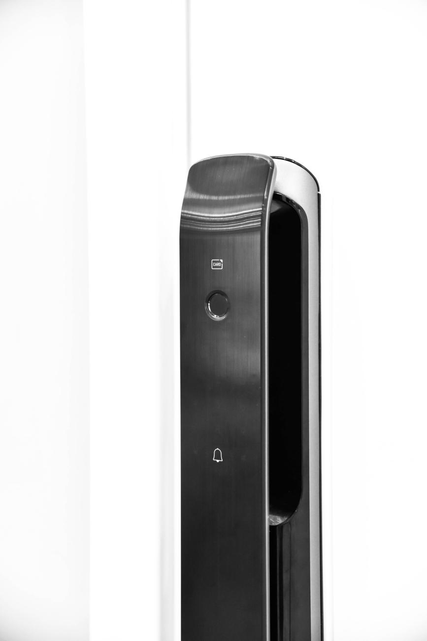 你还在纠结要不要装智能门锁,智能门锁真的比传统门锁好用吗