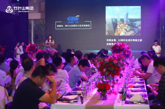 绔瑰彾灞遍泦鍥㈠彂甯冧細,闀滆涓栫晫鍋ュ悍鏈潵