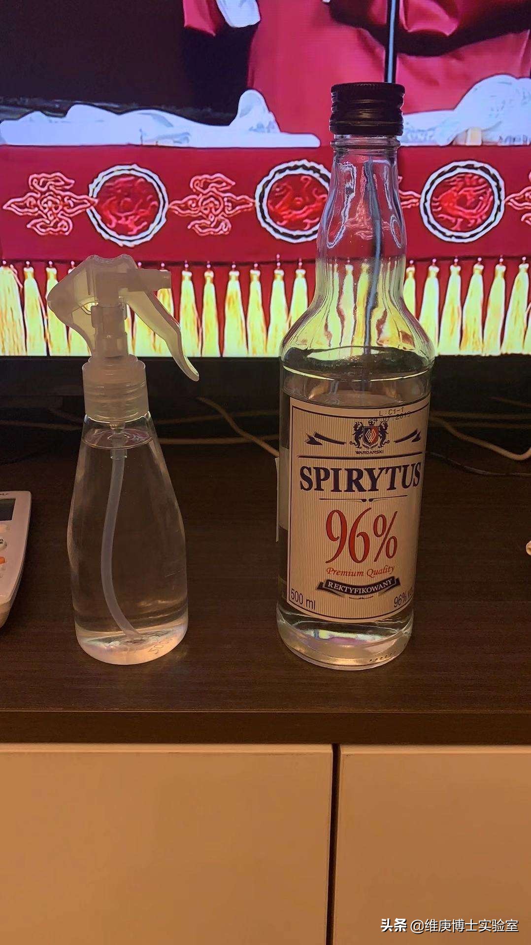 在加湿器里面加消毒剂可以吗,加湿器里可以加消毒液消毒吗