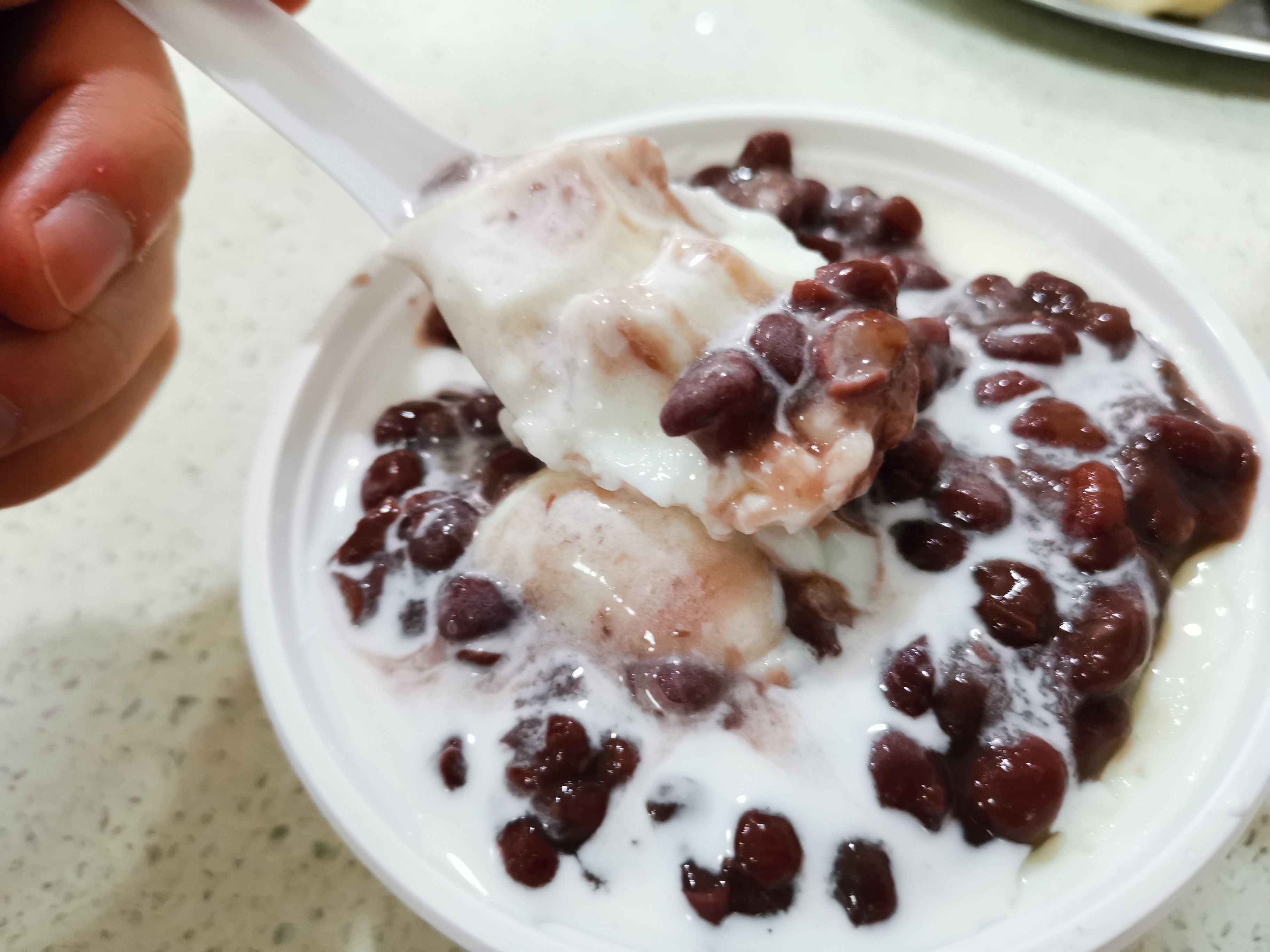 去广东必吃的甜品店,广州必吃的甜品店