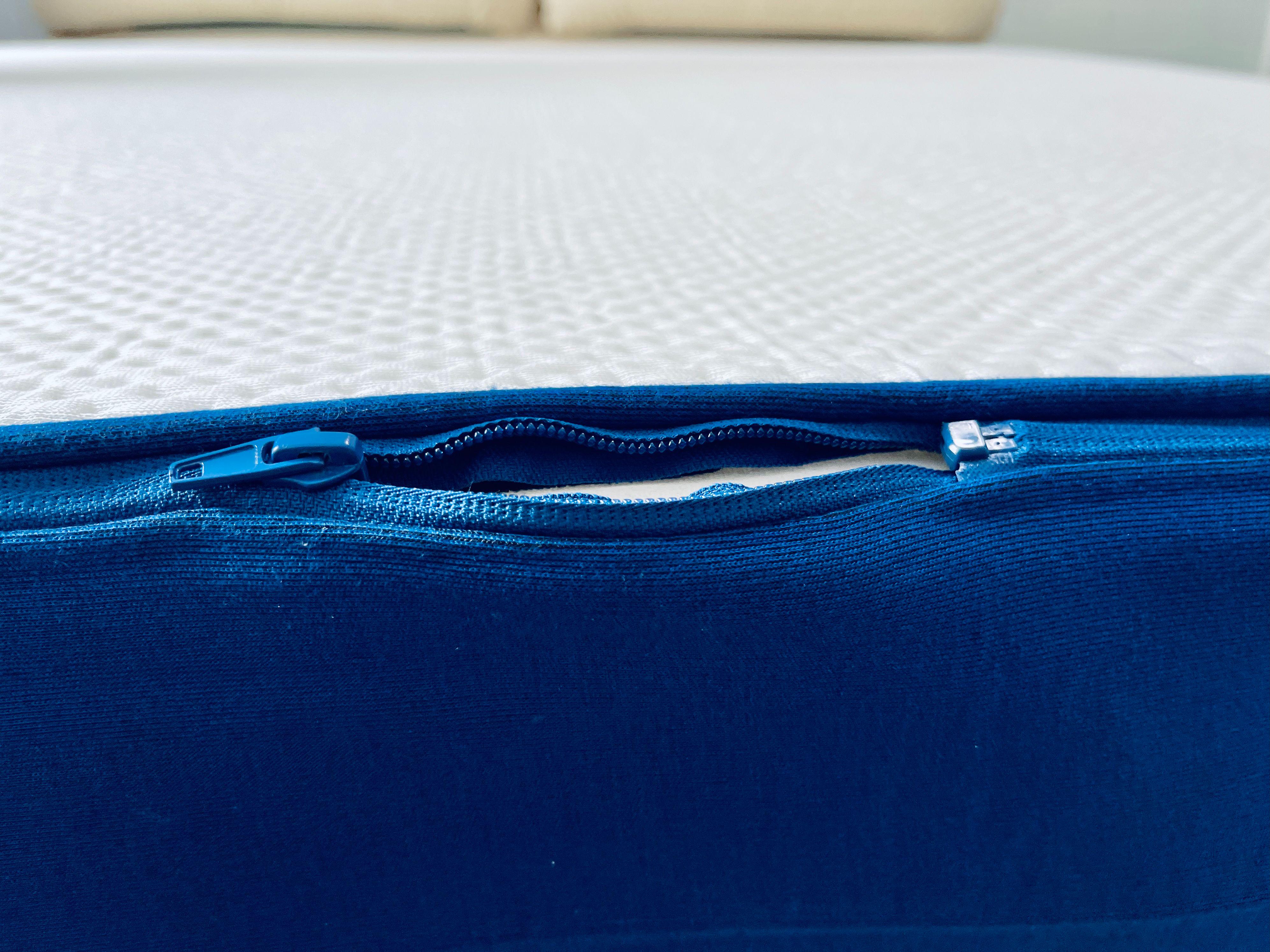 床垫的水渍怎么搞的,床垫的水很深