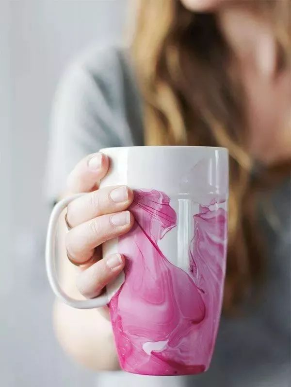 杯子手工改造,手工装饰自己的玻璃杯