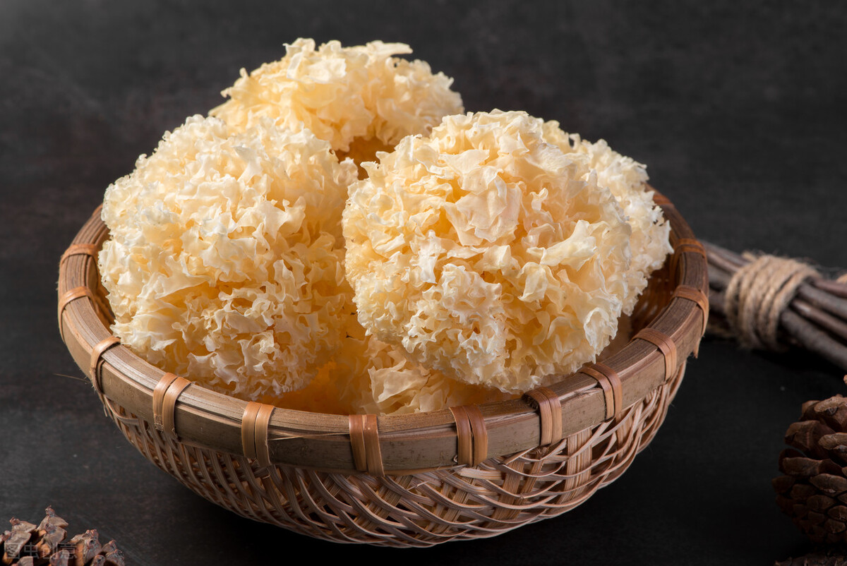 末伏喝什么汤进补,明日立秋记得给家人吃这五宝