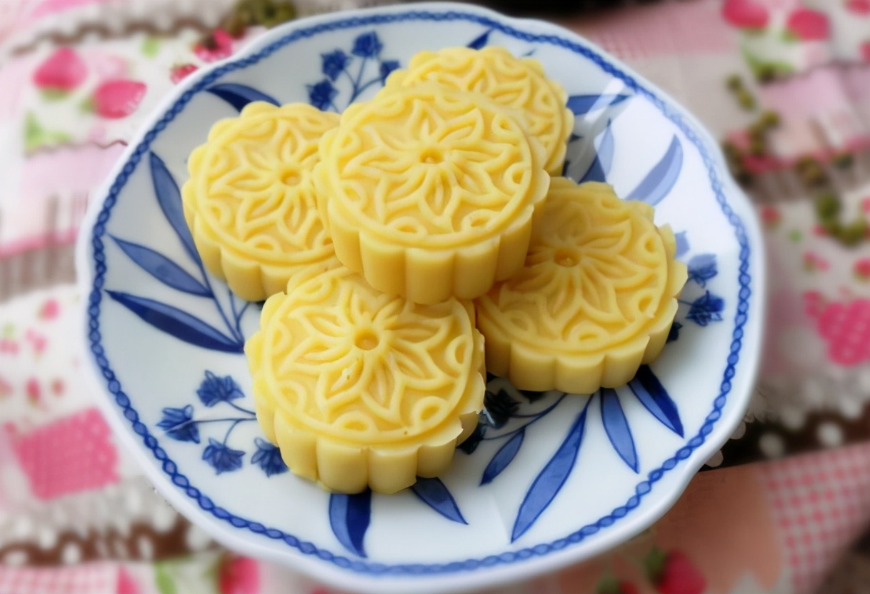 绿豆糕怎么做才会松软好吃,为什么自制绿豆糕发粘