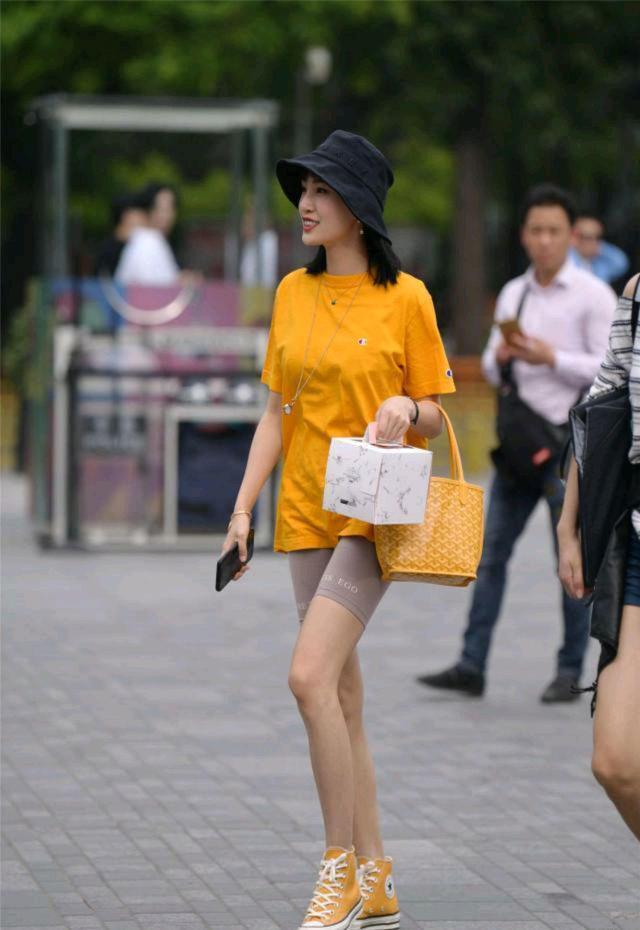 格子短裤5分秋冬搭配,五分裤又酷又飒穿搭