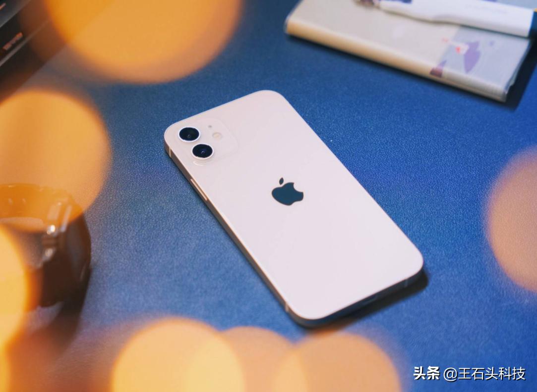 苹果承认iphone12屏幕问题原文,苹果官网回应苹果12信号问题