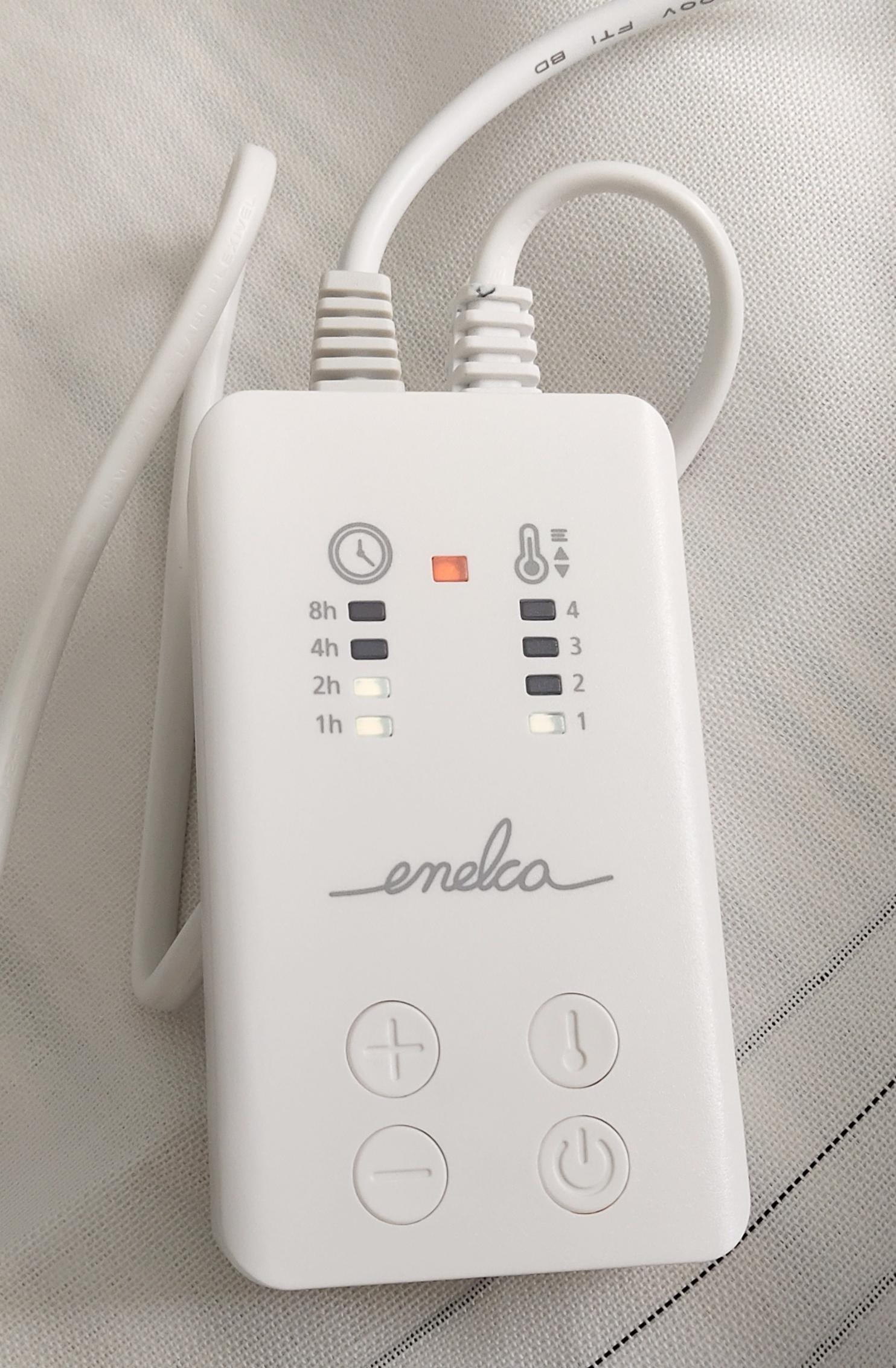 电热毯如何放在洗衣机里洗,可以拿到洗衣机洗的电热毯