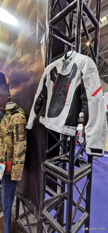 2019摩博会战车看展(二)