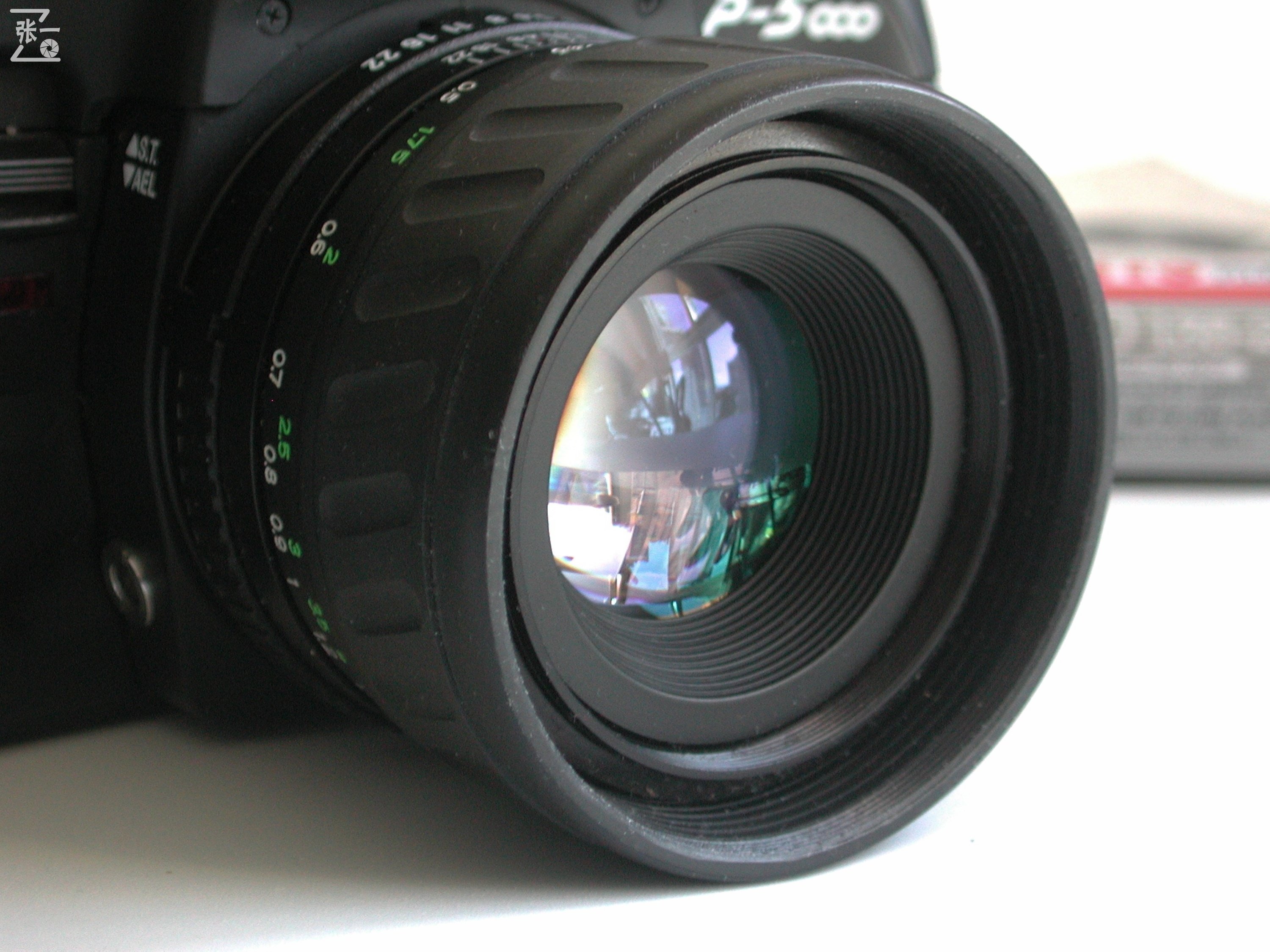 上海海鸥为美国贴牌生产的PhoenixP-5000单反相机