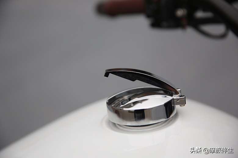 凌志阿瑞斯250复古机车价格,阿瑞斯250低配和顶配区别