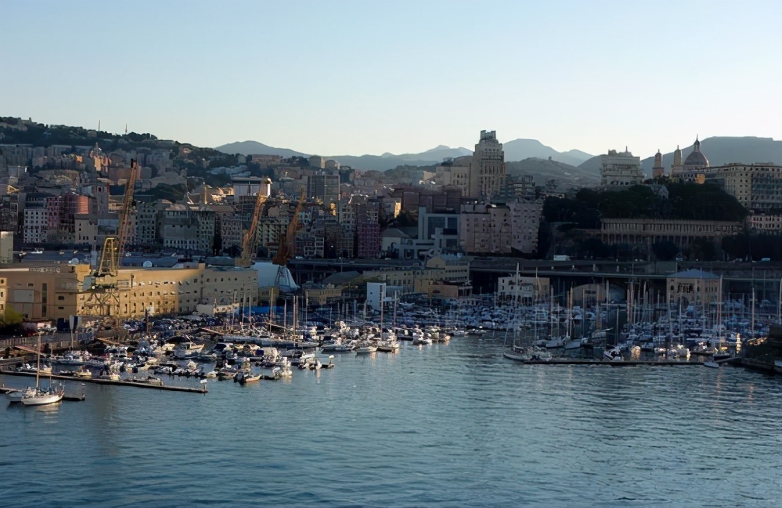 意大利著名港口有哪些,热那亚港是意大利第几大港