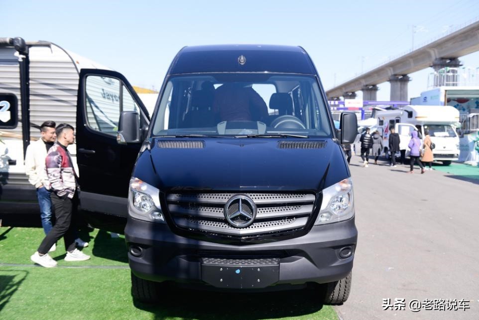 奔驰凌特最新消息,奔驰凌特四驱柴油版房车
