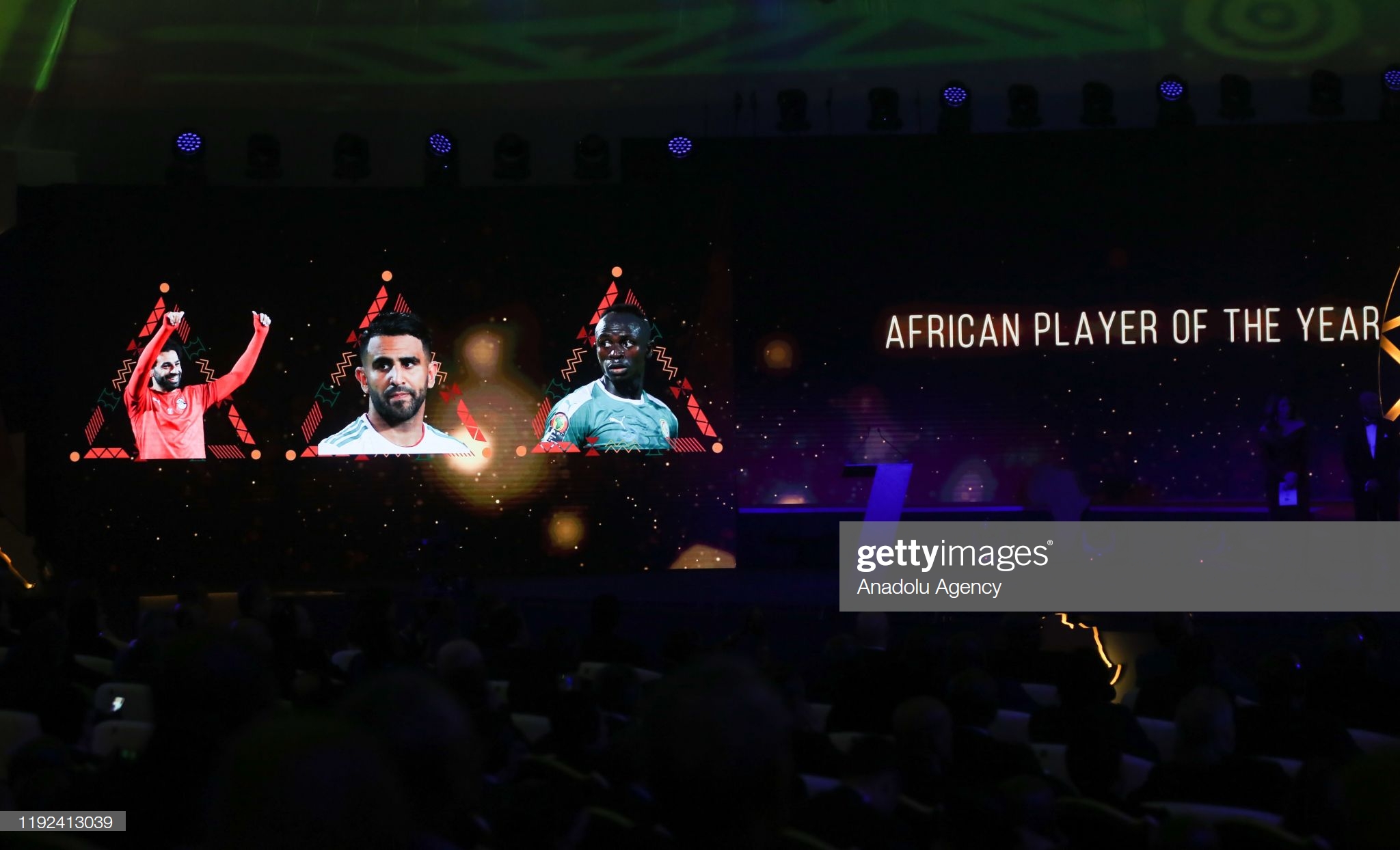 这两位传奇曾是巴萨队友,他们一共获得过8次非洲足球先生的荣誉