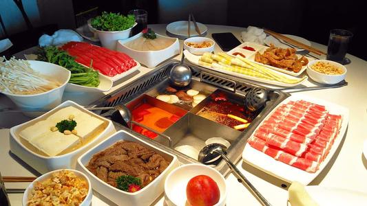 餐饮品牌连锁店十大排名,全国餐饮最热门连锁店排名