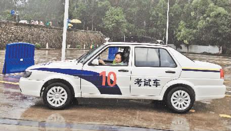 男孩子科目二考了好几次,科目二考试一科不过全部重来吗