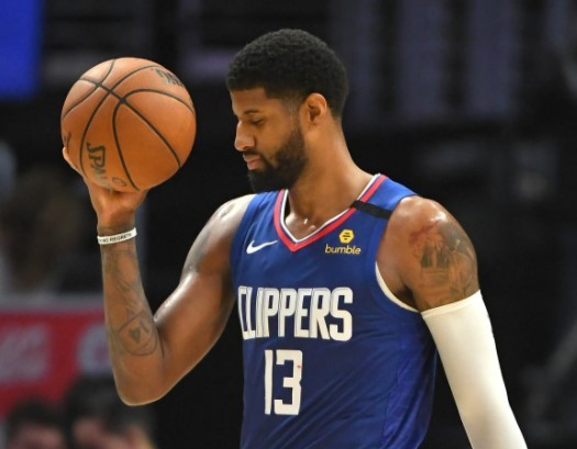 快船队进攻战术,快船队伦纳德战术