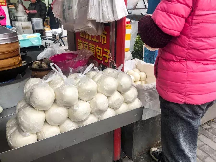 上海人的早餐粥和早餐菜,上海人吃的早餐