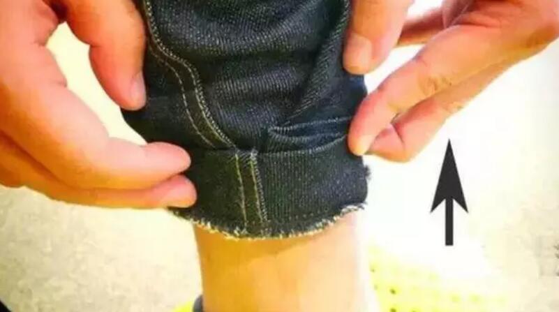 5个男生卷裤腿神技，你一定要学！别再和插秧队队长赵四一样了！