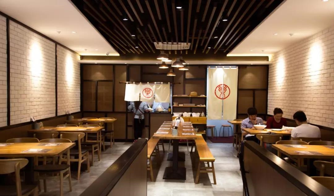 生意特别差怎么救活,玫瑰面馆起死回生