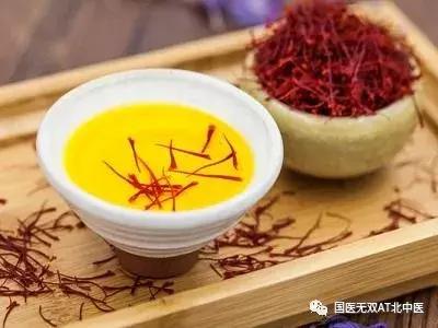 活血化瘀玫瑰花好还是藏红花好,藏红花达到活血化瘀功效用多少