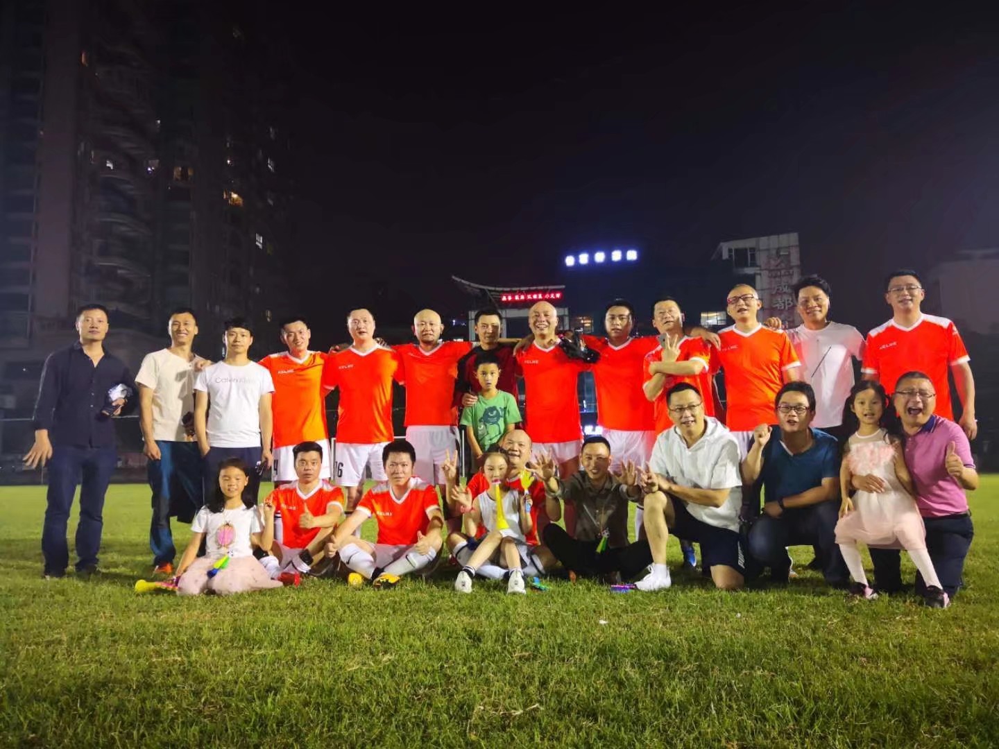 不负韶华我们都是追梦人公益广告,不负韶华我们都是追梦人广告