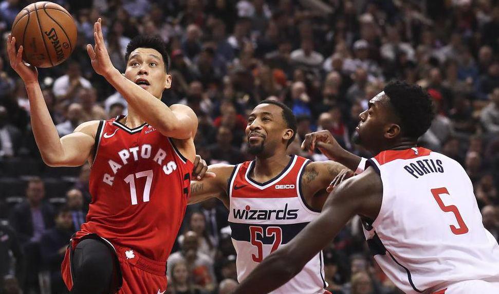 让莫雷看了都流汗的操作:猛龙用临时工价格签下10+2+3后卫