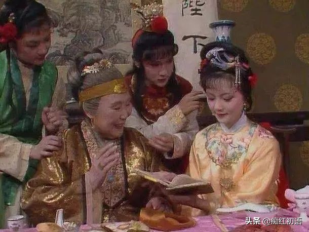 凤姐点戏《刘二当衣》，暗含玄机