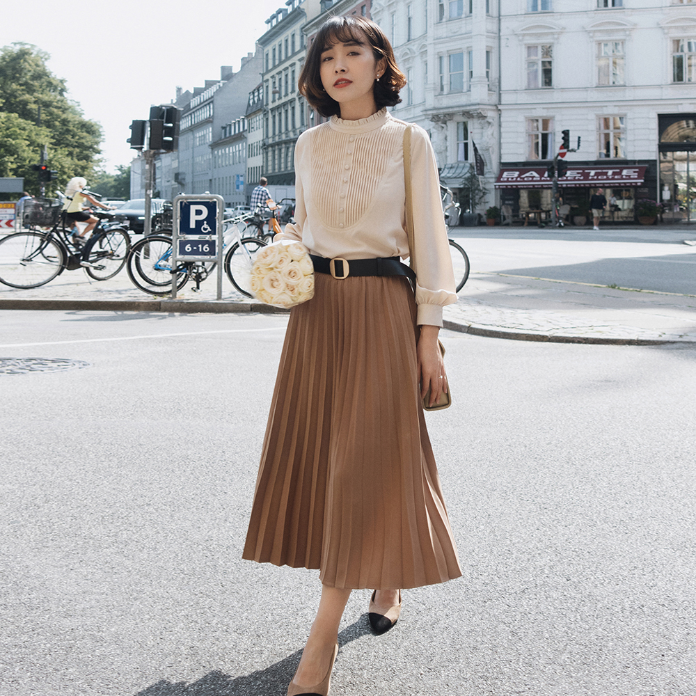 腰长腿短小女人,腰长腿短怎么穿显得比例好