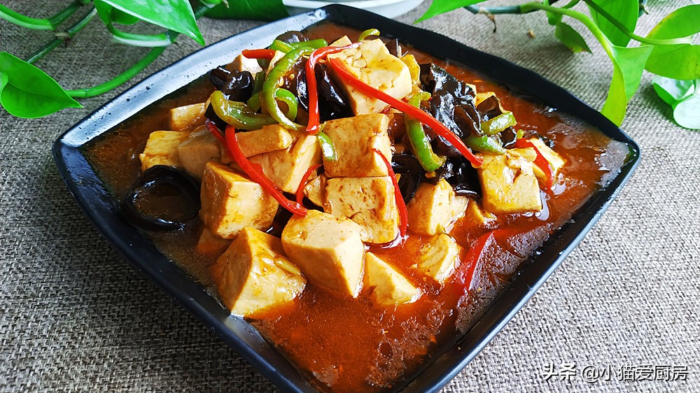 小猫烤肉豆腐家常做法,小猫爱吃的鸡胸肉怎么做